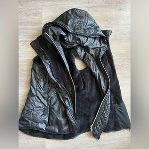 Lululemon vest size 6